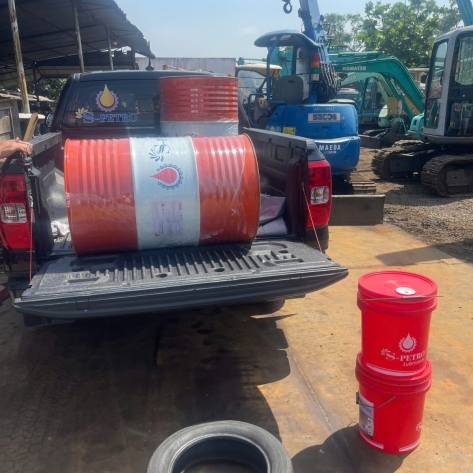 Dầu Thủy Lực Máy Uốn Vòm: Hướng Dẫn Toàn Diện Từ Lựa Chọn Đến Sử Dụng